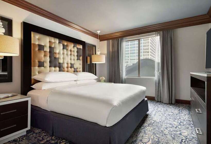فندق Hilton Checkers Los Angeles