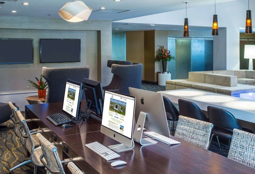 Hotel Hilton Cocoa Beach Oceanfront