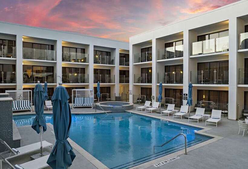 فندق Hilton College Station & Conference Center