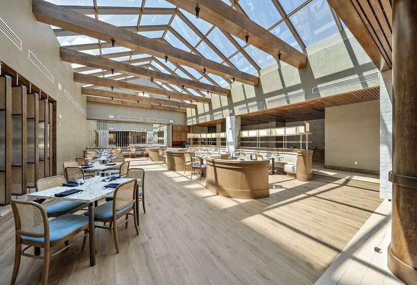 فندق Hilton College Station & Conference Center