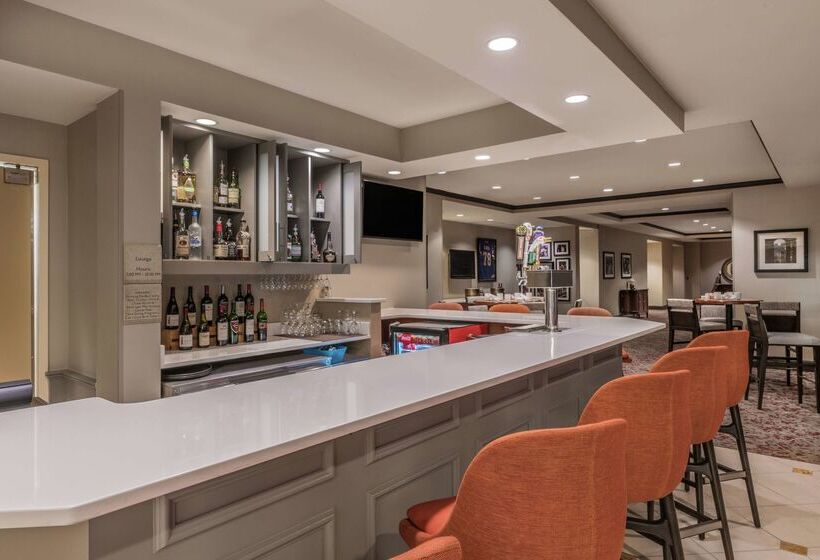 فندق Hilton Garden Inn Blacksburg University