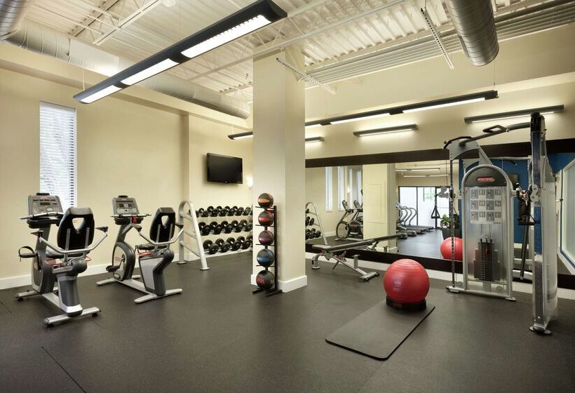 בית מלון כפרי Hilton Garden Inn Rochester/pittsford