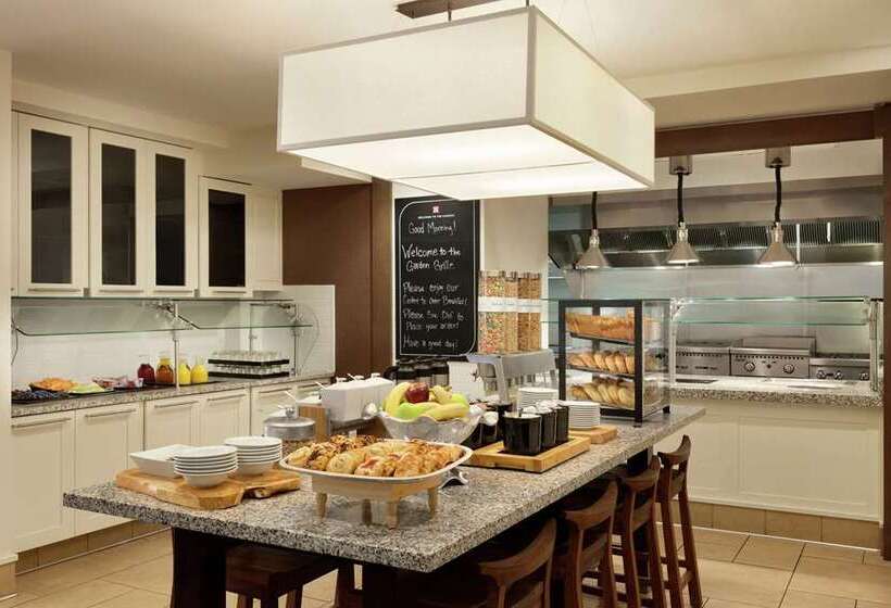 בית מלון כפרי Hilton Garden Inn Rochester/pittsford