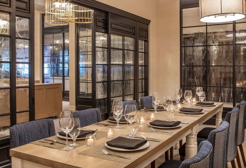 Отель Hilton Wilmington/christiana