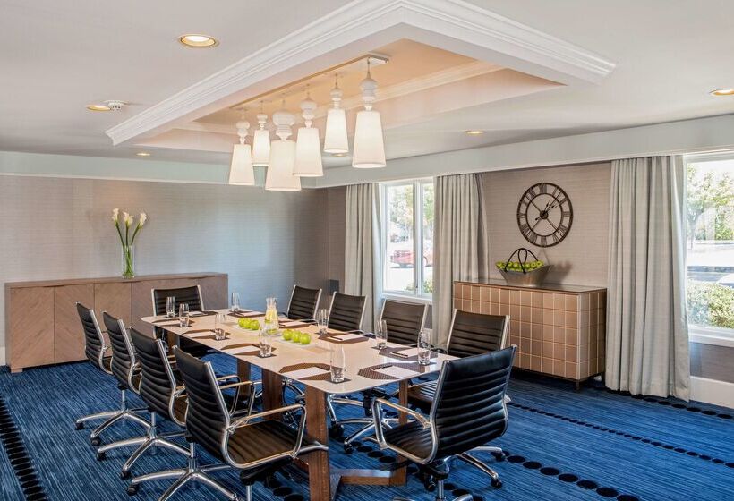 Отель Hilton Wilmington/christiana