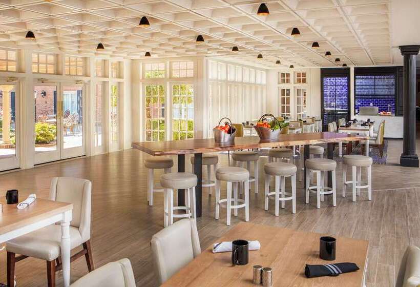 Отель Hilton Wilmington/christiana