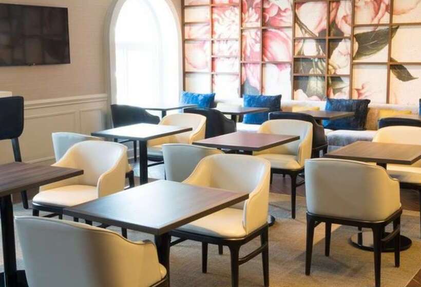 Отель Hilton Wilmington/christiana