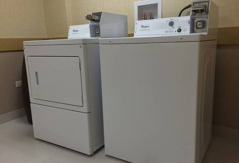 هتل Holiday Inn Express Chicago Nw   Arlington Heights, An Ihg