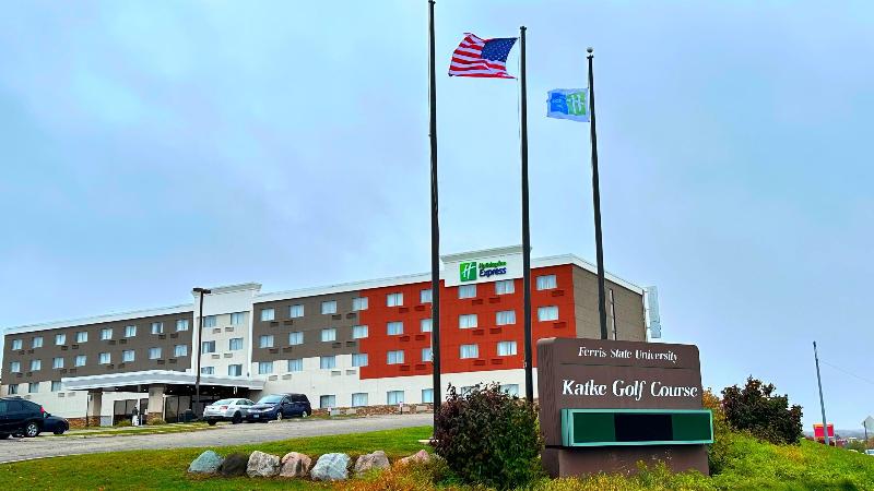 فندق Holiday Inn Express Big Rapids, An Ihg