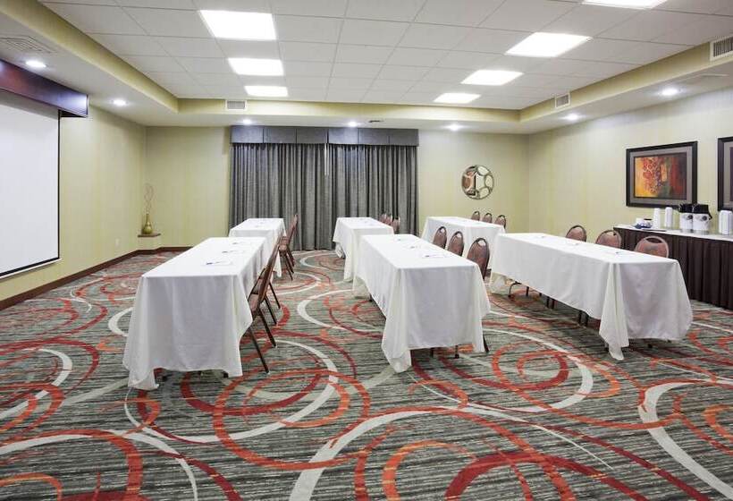 酒店 Holiday Inn Express & Suites Bloomington West, An Ihg