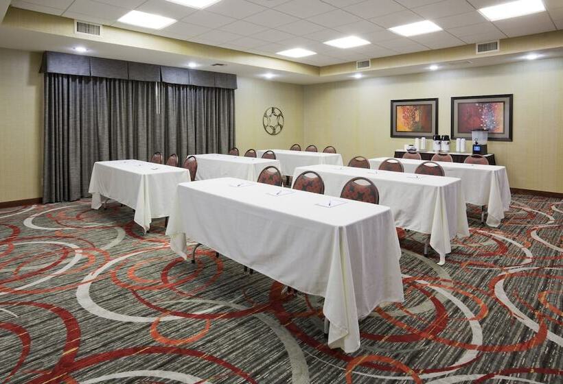 فندق Holiday Inn Express & Suites Bloomington West, An Ihg