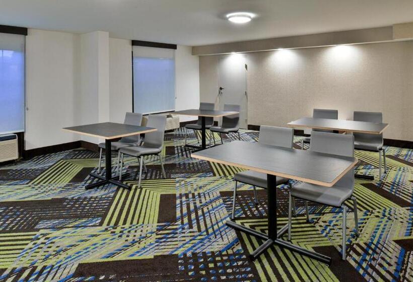 فندق Holiday Inn Express Winston Salem Medical Ctr Area