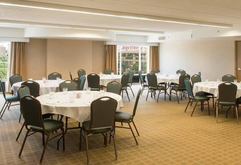 酒店 Holiday Inn St. Paul Downtown, An Ihg