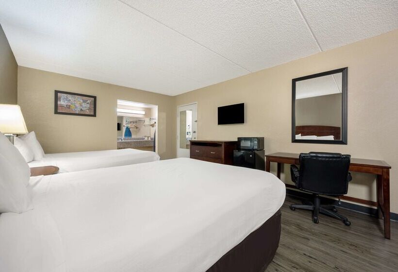 هتل Knights Inn College Station