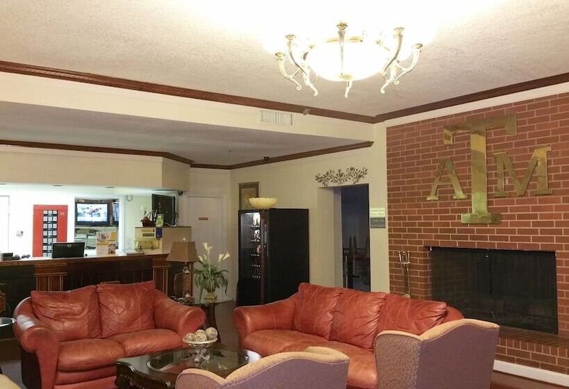 فندق Knights Inn College Station