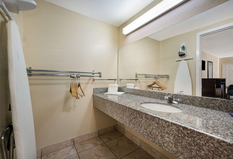 فندق Knights Inn College Station