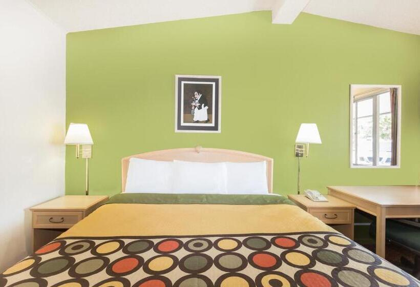 فندق Knights Inn Statesboro