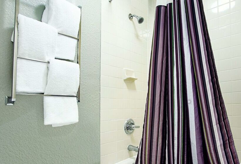 فندق La Quinta Inn By Wyndham West Palm Beach  Florida Turnpike