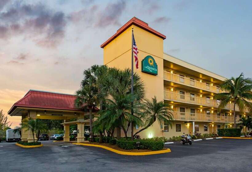 فندق La Quinta Inn By Wyndham West Palm Beach  Florida Turnpike