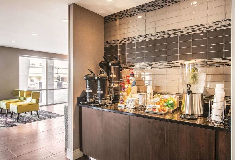 호텔 La Quinta By Wyndham Atlanta Midtown   Buckhead