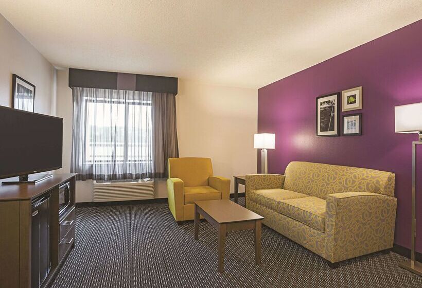 هتل La Quinta By Wyndham Atlanta Midtown   Buckhead