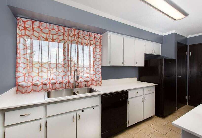 فندق La Quinta By Wyndham Goodlettsville   Nashville