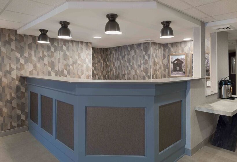 فندق Holiday Inn Express South Burlington   Downtown, An Ihg