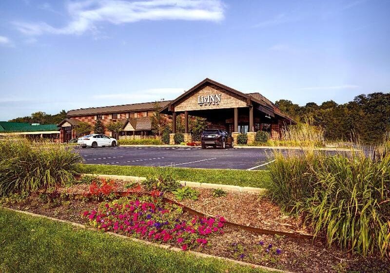 Livinn Hotel Minneapolis North / Fridley