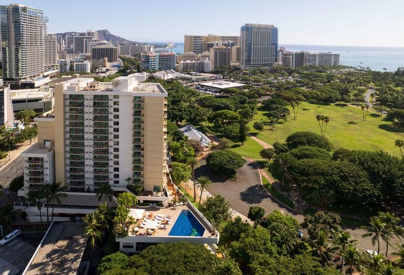 Luana Waikiki Hotel & Suites