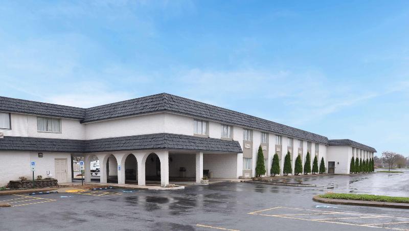 ホテル Magnuson  East Sandusky