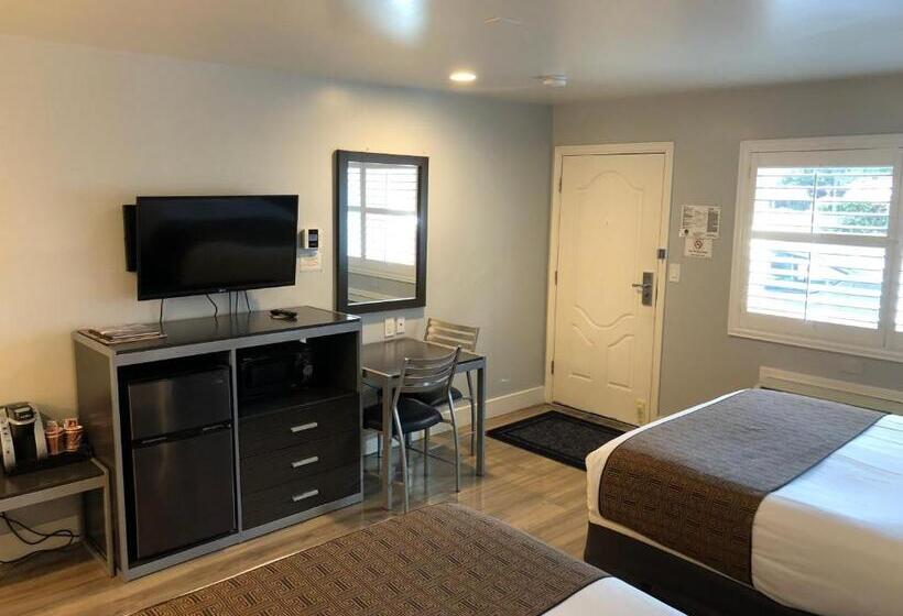 فندق Pacific Inn Monterey