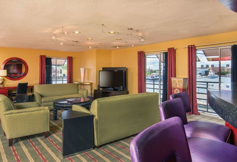Pier 5 Hotel Baltimore