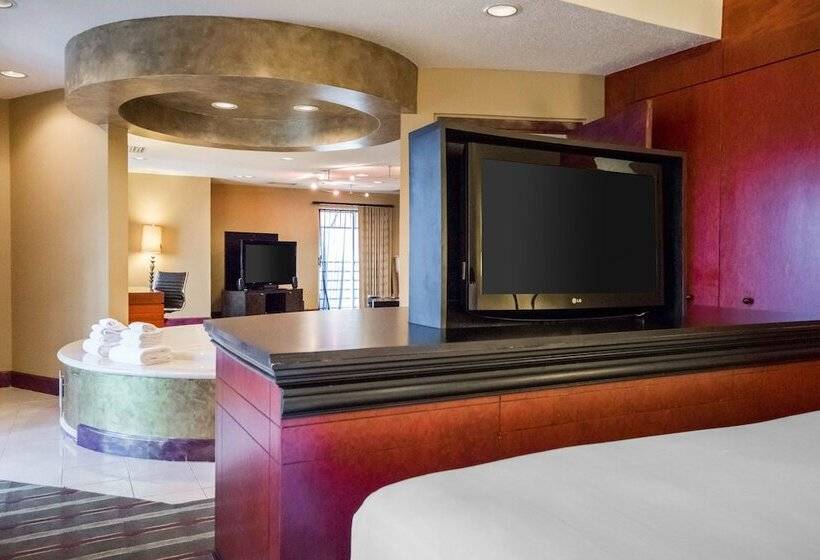 Pier 5 Hotel Baltimore