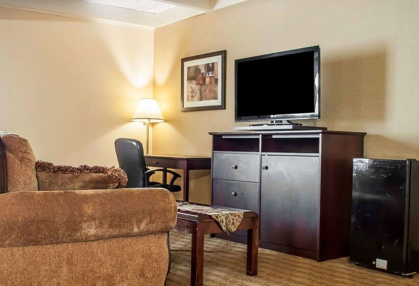 فندق Quality Inn Airport