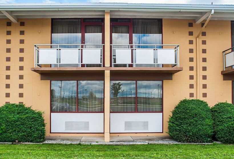 فندق Quality Inn Airport