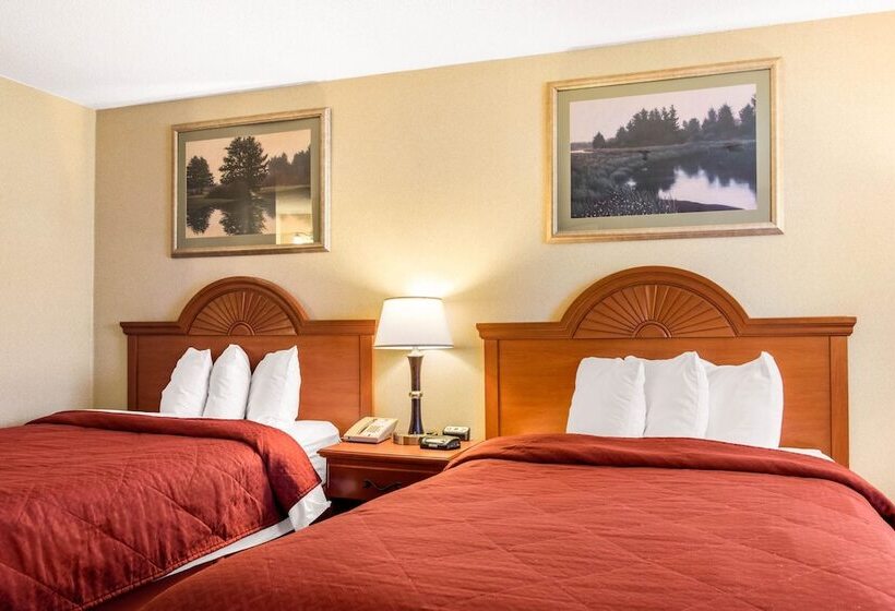בית מלון כפרי Quality Inn At Bangor Mall