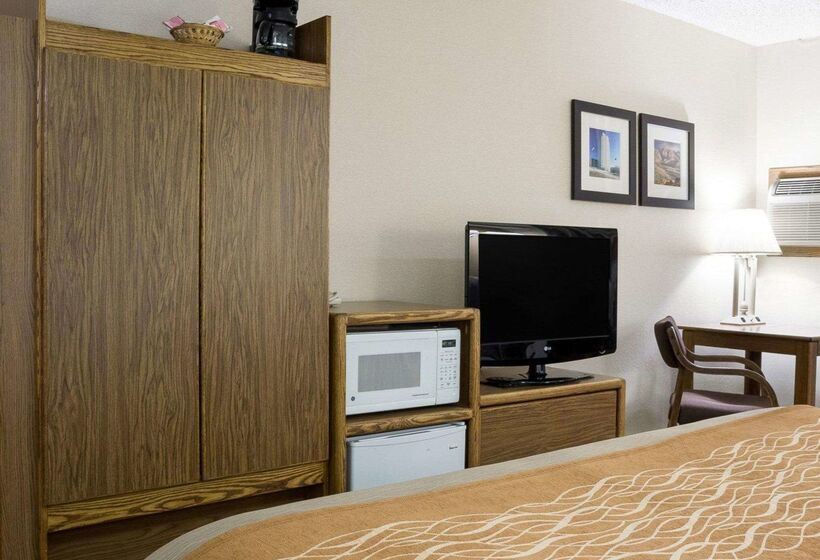 בית מלון כפרי Quality Inn Bismarck I 94