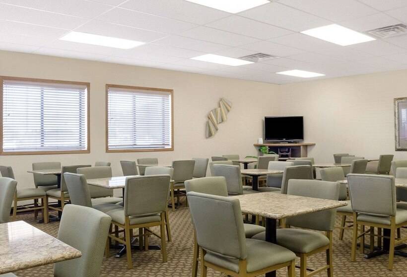 בית מלון כפרי Quality Inn Bismarck I 94