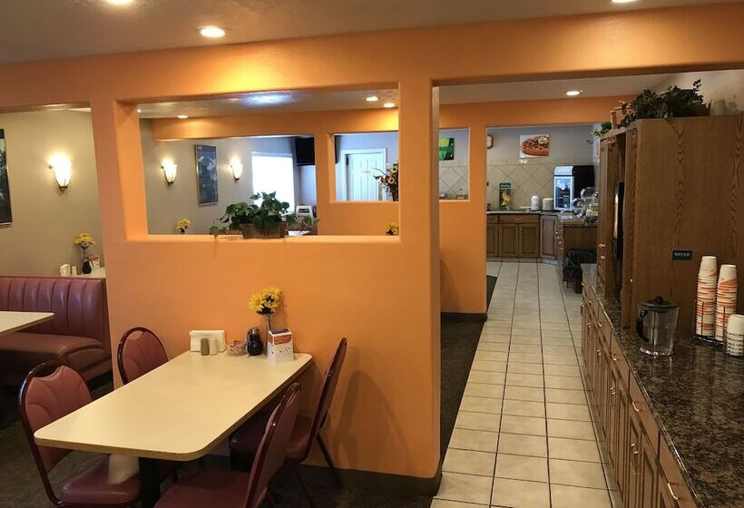 هتل Quality Inn Cedar City   University Area