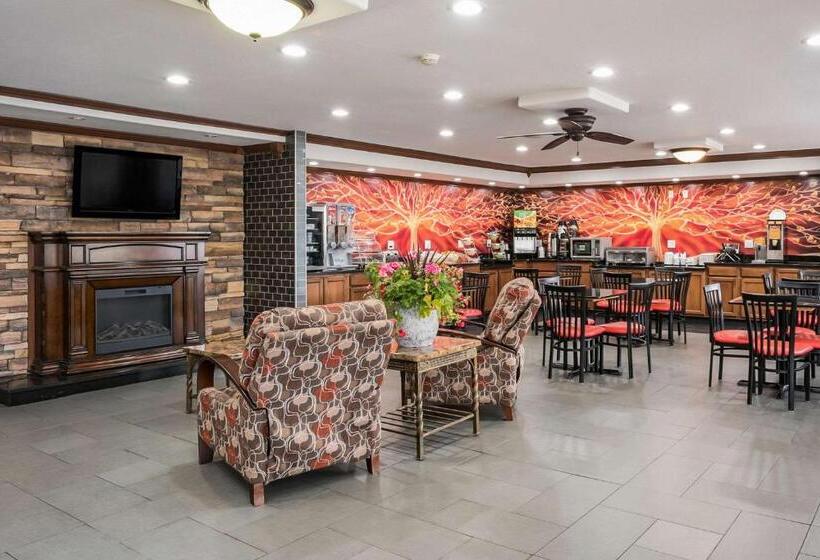 호텔 Quality Inn Cedar Rapids South