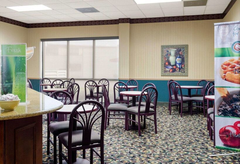 Отель Quality Inn Columbus, Ms