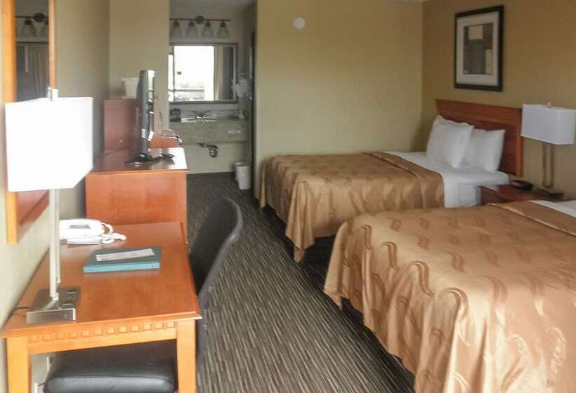Отель Quality Inn Columbus, Ms