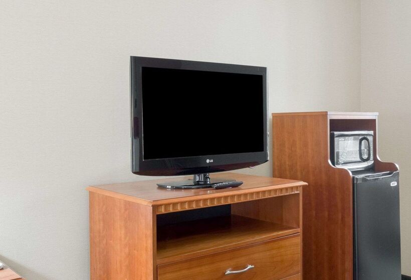 Отель Quality Inn Columbus, Ms