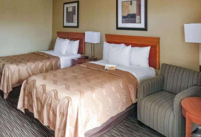 هتل Quality Inn Columbus, Ms