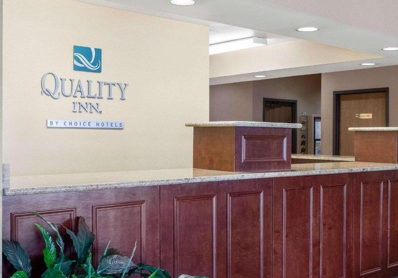 Отель Quality Inn Columbus, Ms
