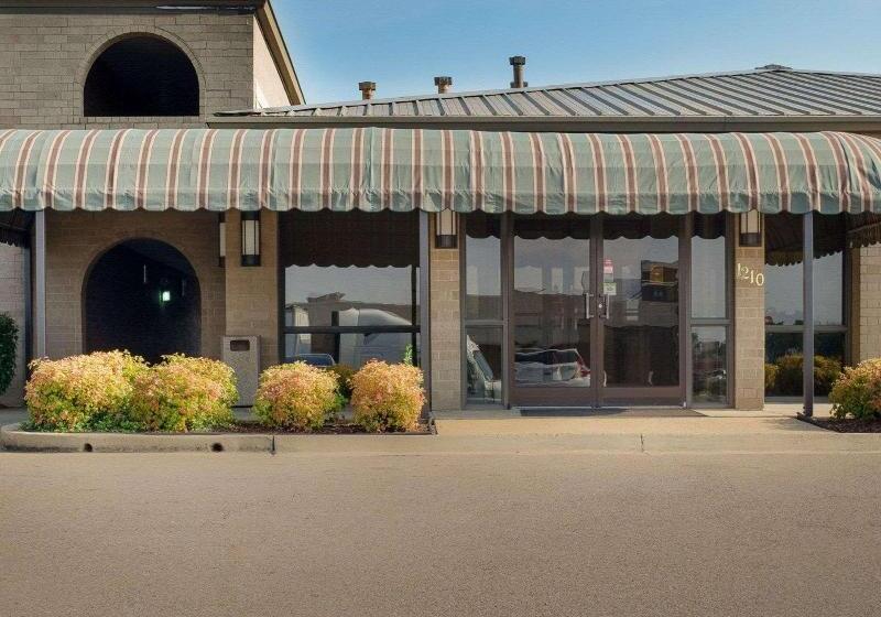 Отель Quality Inn Columbus, Ms