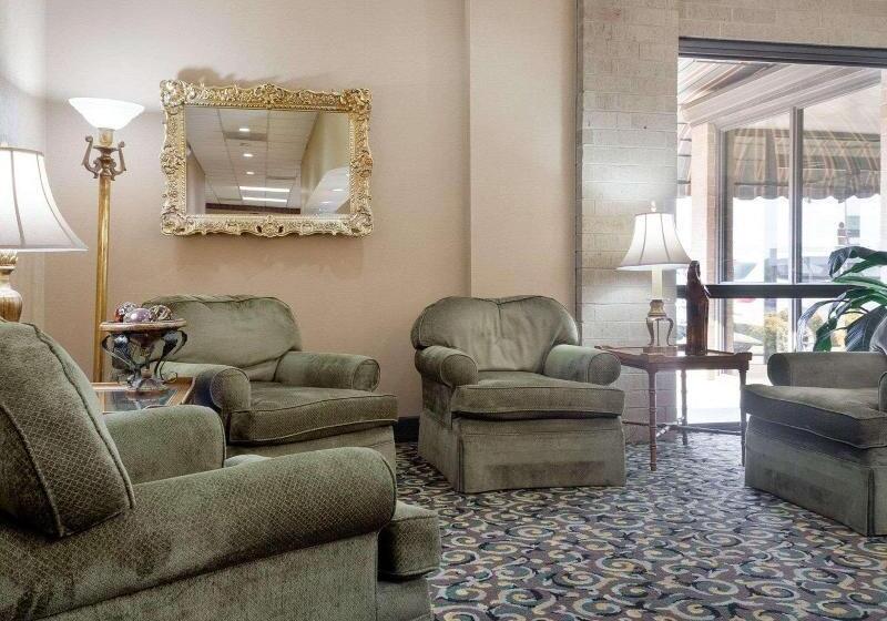 Отель Quality Inn Columbus, Ms