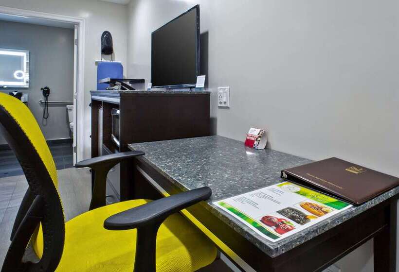 فندق Quality Inn Hayward