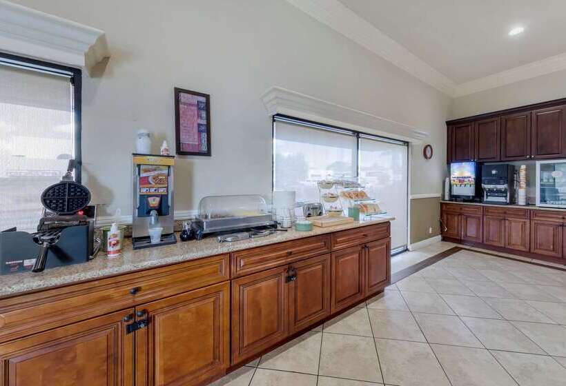 فندق Quality Inn Long Beach   Signal Hill