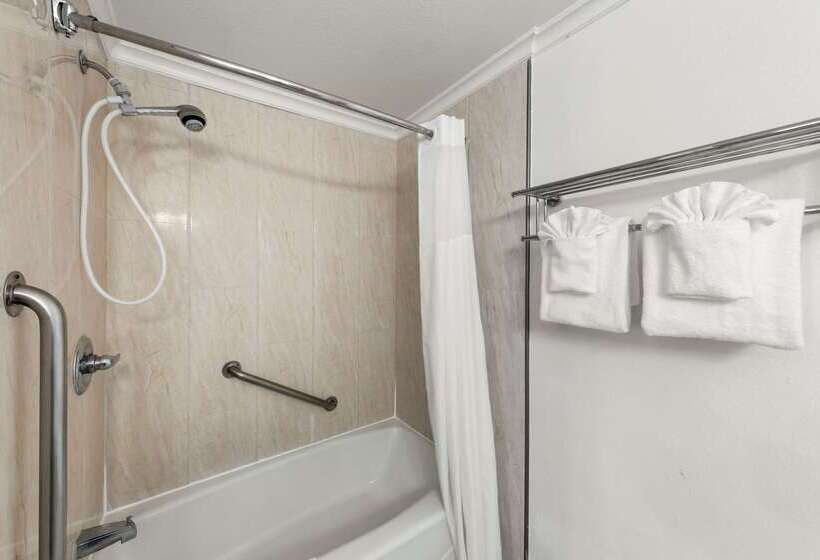 فندق Quality Inn Long Beach   Signal Hill